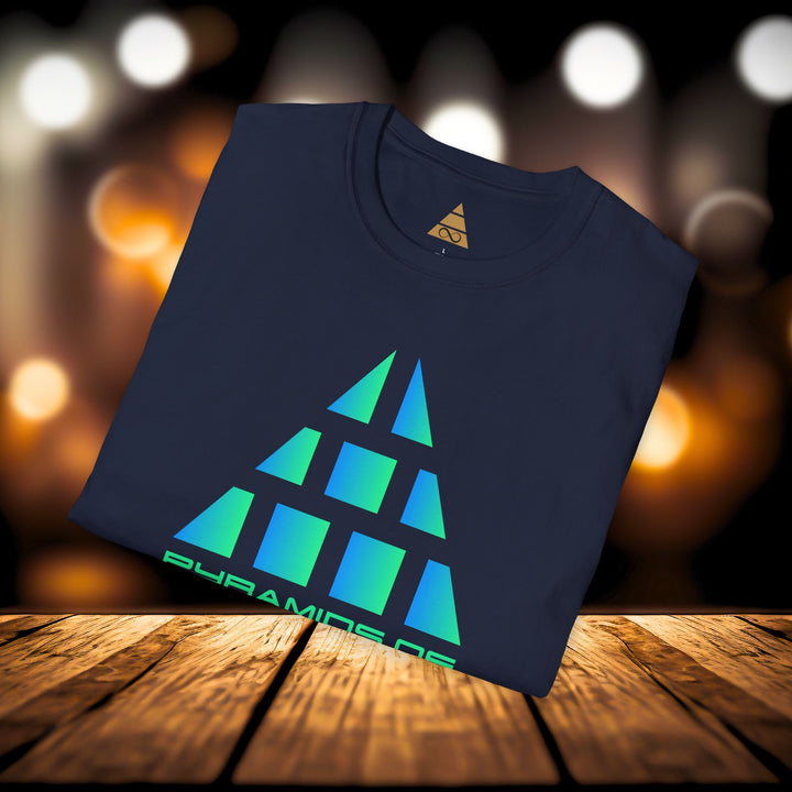 PYRAMIDS PEAK - Unisex Softstyle T-Shirt