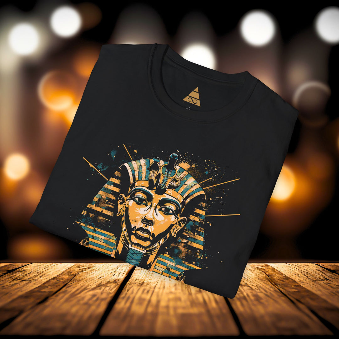 TURQUOISE TUT  - Unisex Softstyle T-Shirt