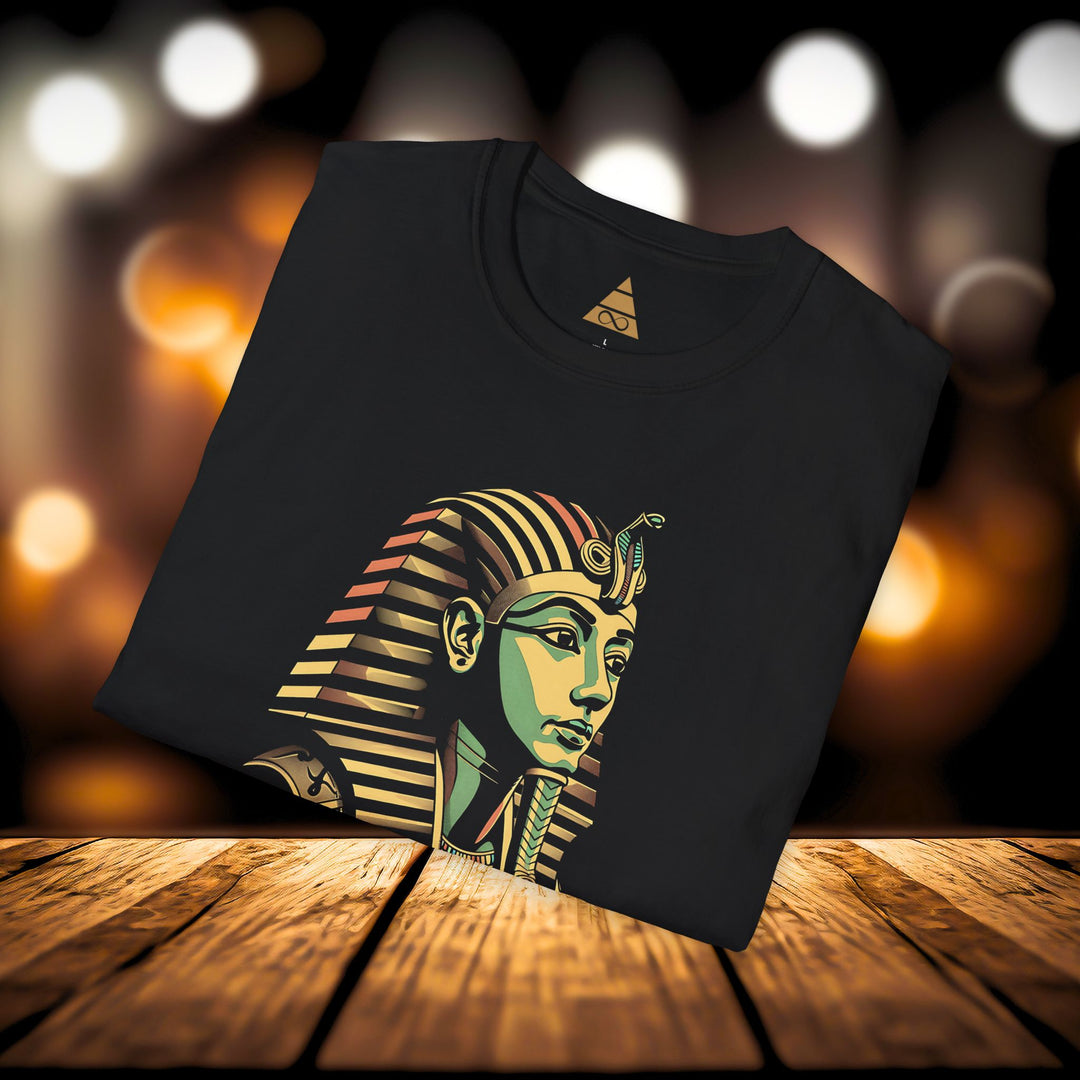 TUT’S REIGN T-SHIRT