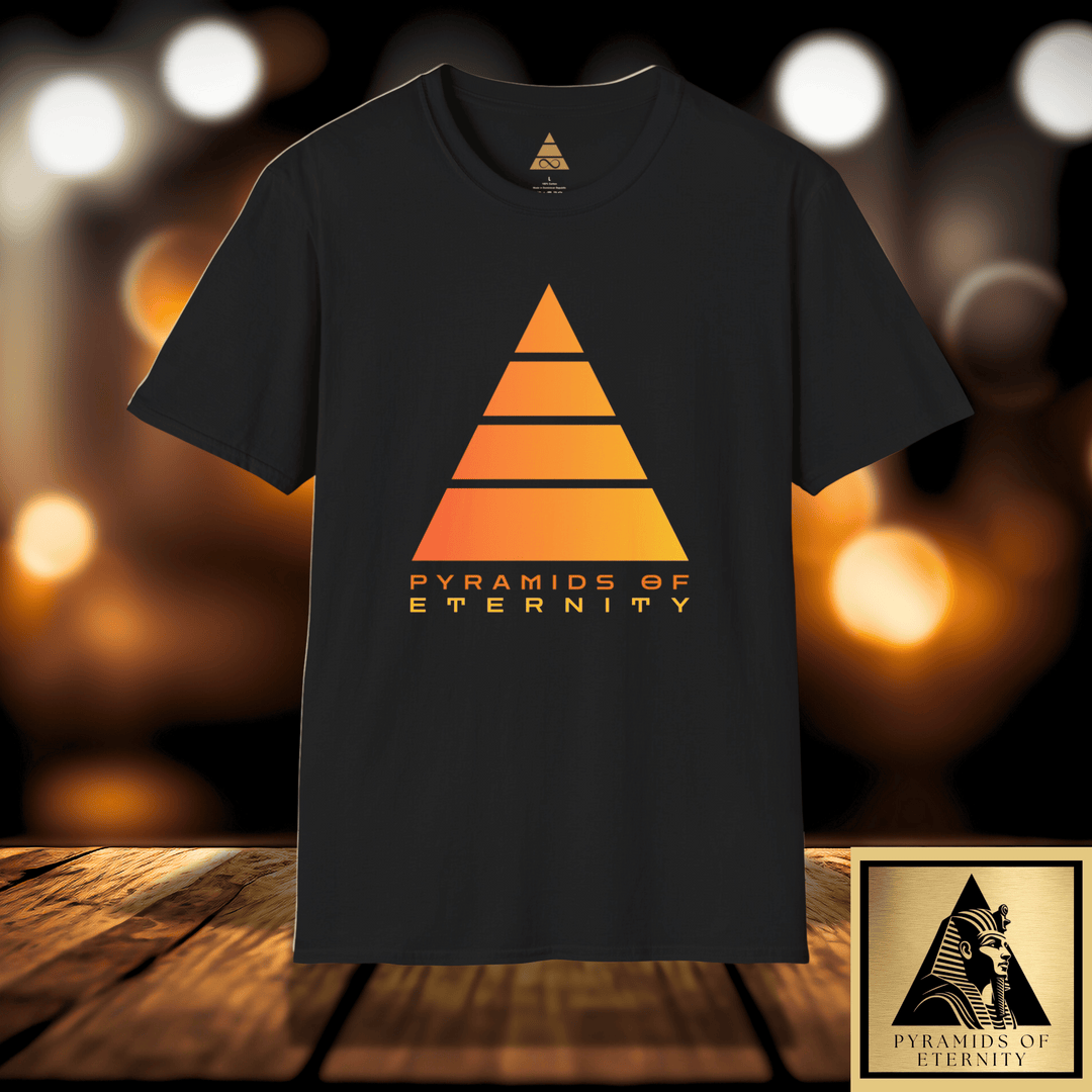 PYRAMID FOCUS - Unisex Softstyle T-Shirt