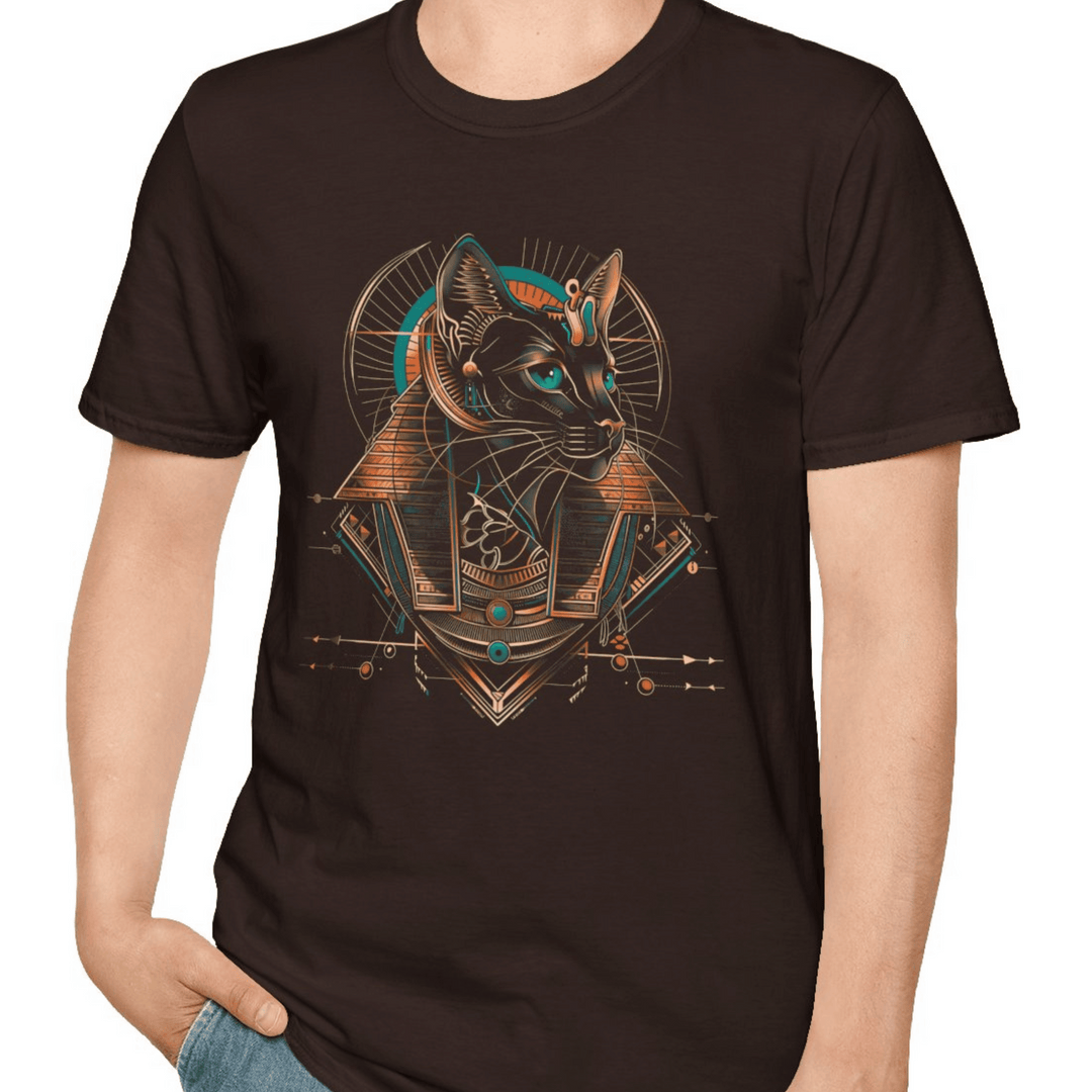 FELINE QUEEN T-SHIRT