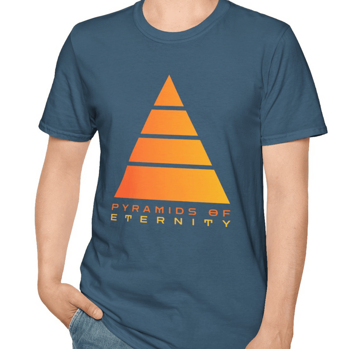 PYRAMID FOCUS - Unisex Softstyle T-Shirt