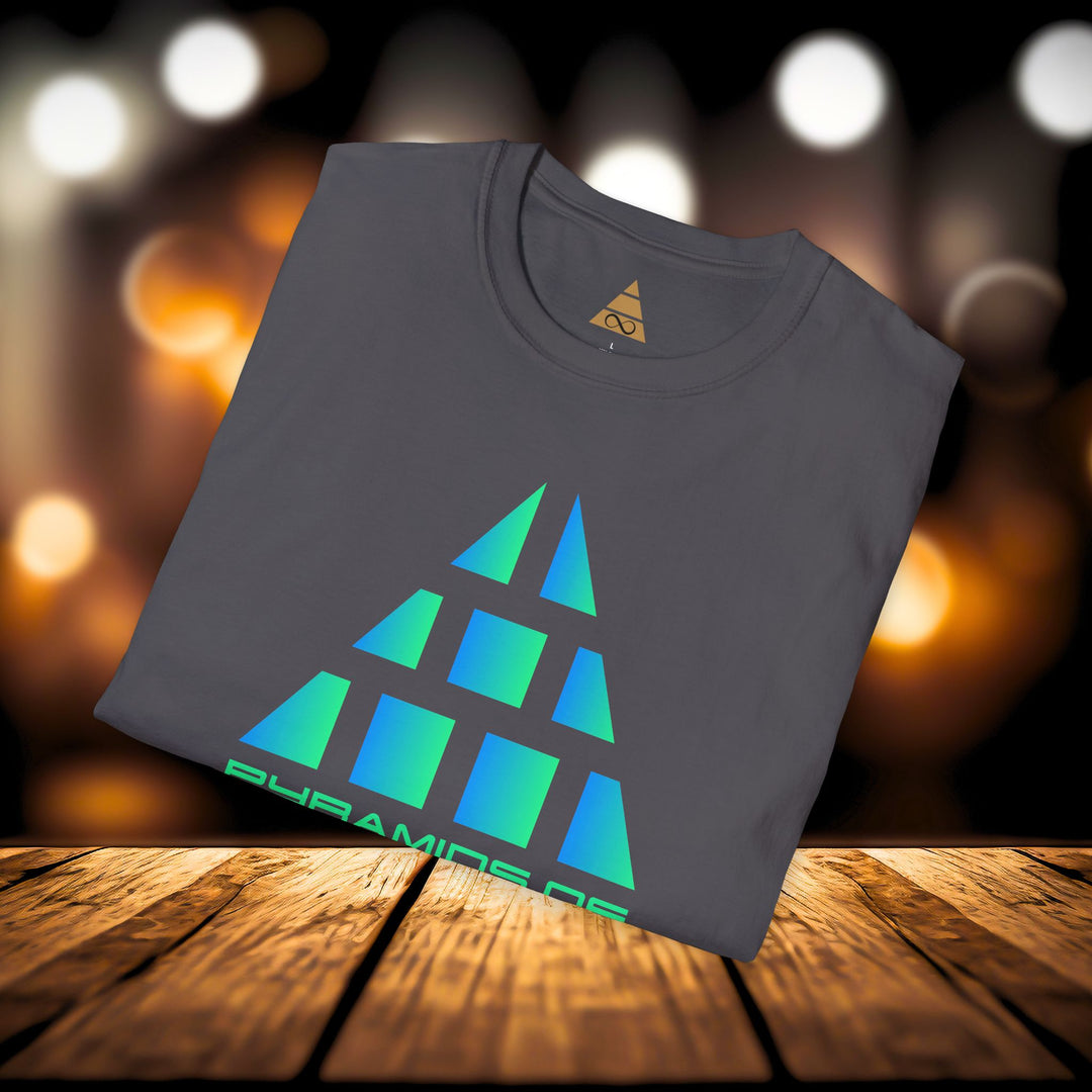 PYRAMIDS PEAK - Unisex Softstyle T-Shirt